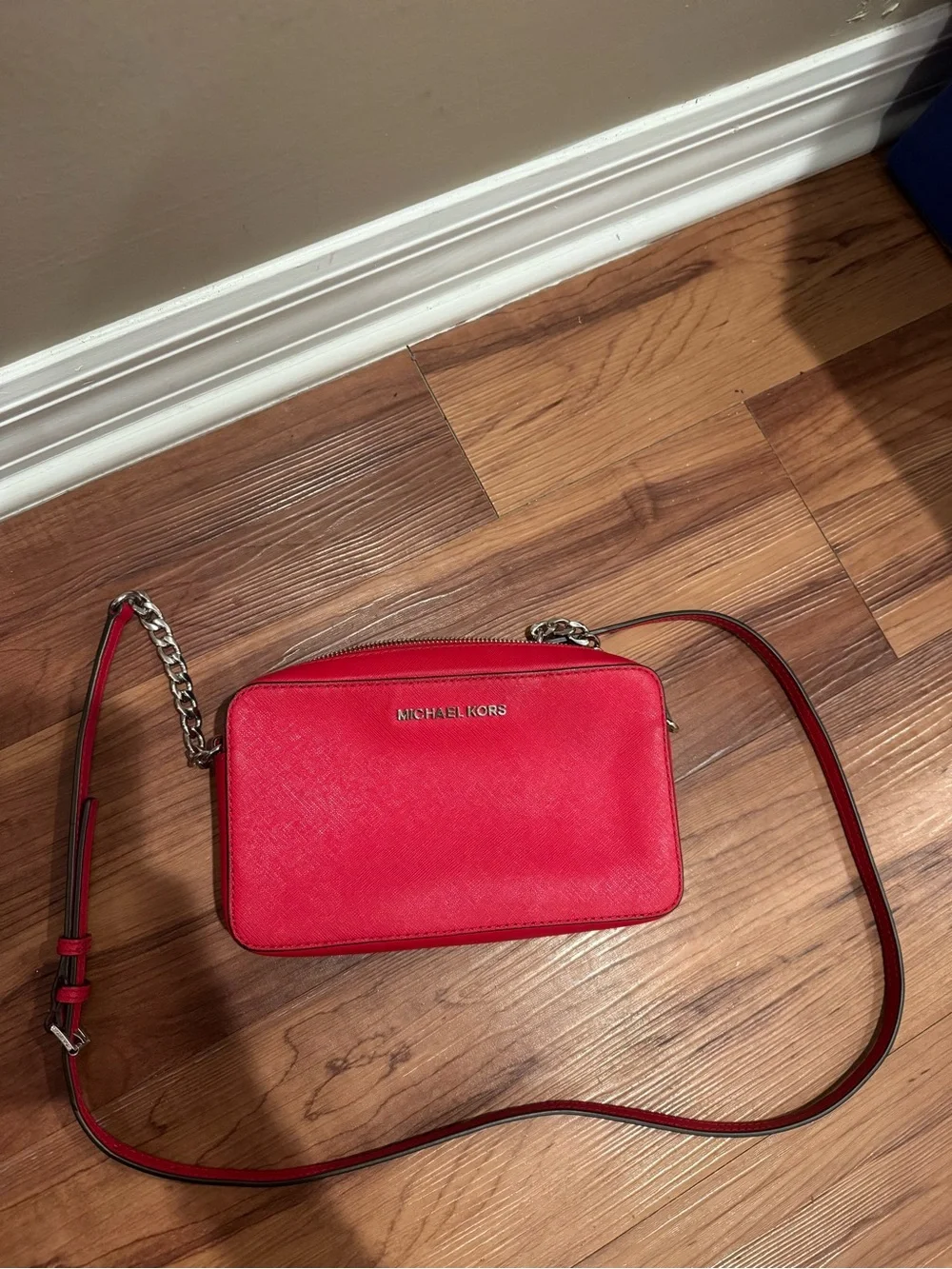 MICHAEL KORS Red Leather Chain-Trim Crossbody